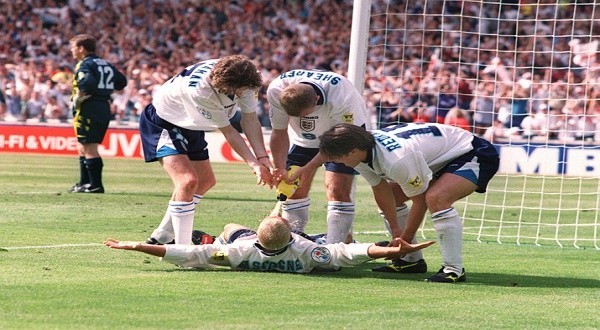 Gascoigne England Euro 96small