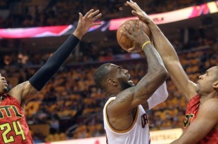 160502195032 lebron james kent bazemore al horford nba playoffs atlanta hawks at cleveland cavaliers.1000x563